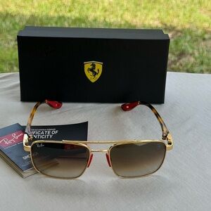 Ray-Ban Gold RB3715M  Sunglasses with Brown Gradient Lenses